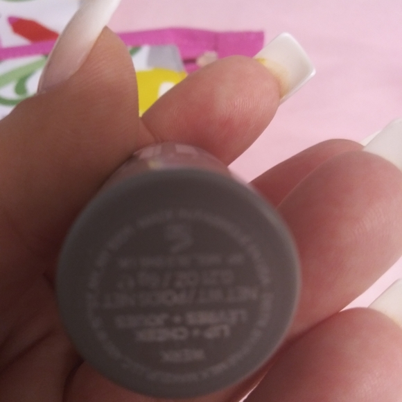 Clinique 5pc. Beauty bundle - Picture 6 of 13